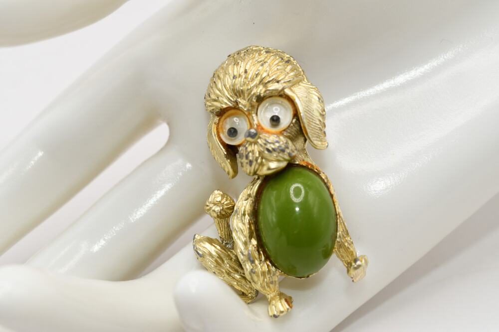 Vintage 1950s Dog Brooch Green Lucite Belly Googly Eyes Gold